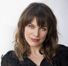 "Я так сильно изменилась за эти годы": Милле Йовович - 50