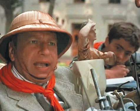 В 1988 году киллер Джонни Поллак покорил сердца советских зрителей, а фильм «Дежа вю» вошел в десятку любимых комедий в нашей стране. В 1988 году киллер Джонни Поллак покорил сердца советских зрителей, а фильм «Дежа вю» вошел в десятку любимых комедий в нашей стране.