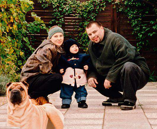 Максим Фадеев с женой и сыном. Фото: личный архив.