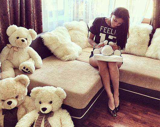 Оксана Самойлова быстро приходит в форму после вторых родов. Фото: Instagram.com/samoylovaoxana.