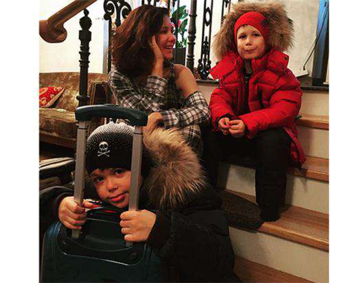 Екатерина Климова с детьми. Фото: Instagram.com/klimovagram.