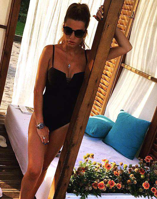 Ксения Бородина показала снимок в купальнике. Фото: Instagram.com/borodylia.