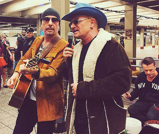 Группа U2 выступила в метро. Фото: Instagram.com/u2news.