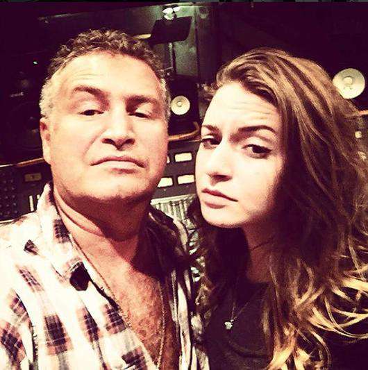 Леонид Агутин с дочерью Лизой. Фото: Instagram.com/agutinleonid.