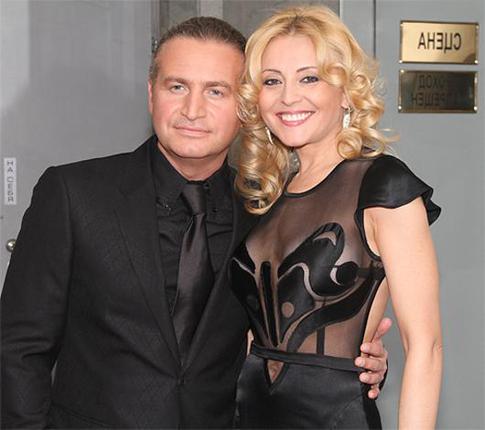 У Анжелики Варум умер отец