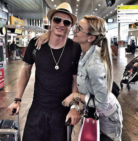 Ольга Бузова и Дмитрий Тарасов улетели отдыхать в Турцию. Фото: Instagram.com/buzova86.