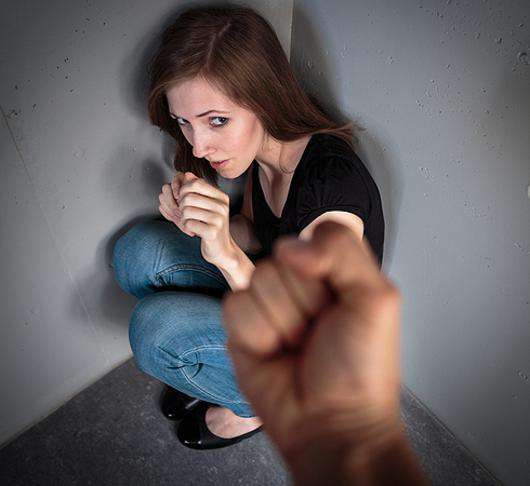 Как бороться с домашним насилием? Фото: Lori.ru.