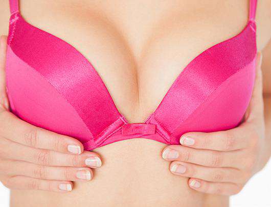 Сегодня бюстгалтеру исполняется 100 лет. Фото: Lori.ru.