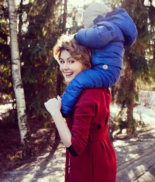 Мария Кожевникова с сыном Ваней. Фото: Instagram.com/mkozhevnikova.