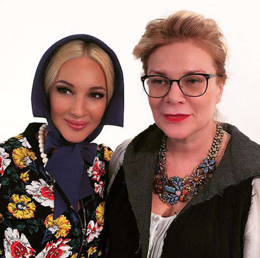 Лера Кудрявцева и Лина Арифулина. Фото: Instagram.com/leratv.