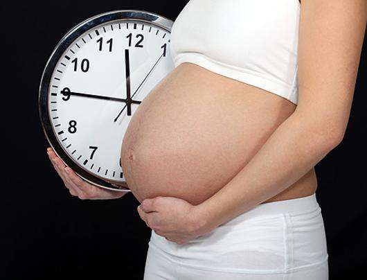 У беременности после сорока лет есть как минусы, так и плюсы. Фото: Lori.ru.