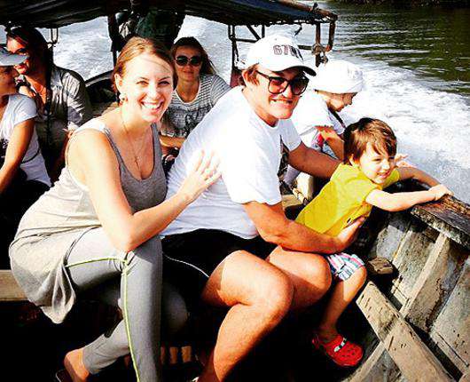 Семья Дмитрия Диброва отдыхает в Таиланде. Фото: Instagram.com/polinadibrova_dmitrydibrov. 