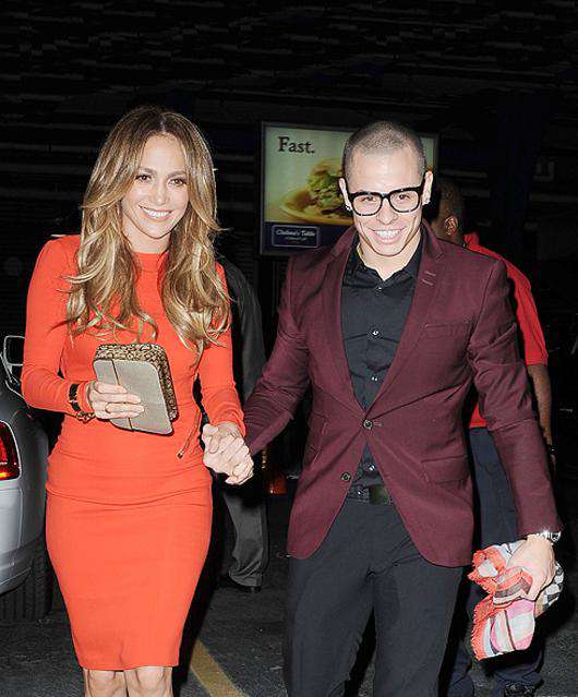 Дженнифер Лопес и Каспер Смарт. Фото: Startracks Photo/Fotodom.ru.