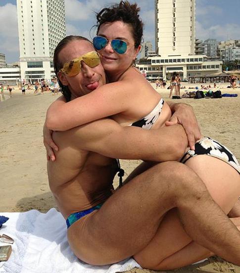 Наташа Королева отметила розовую свадьбу