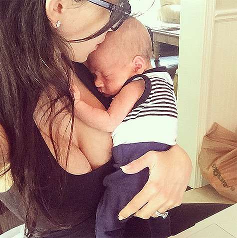 Хилария Болдуин показала сына Рафаэля. Фото: Instagram.com/hilariabaldwin.