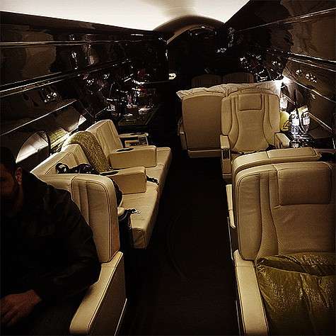 Джастин Бибер показал салон самолета, который получил в подарок на Рождество. Фото: Instagram.com/justinbieber.