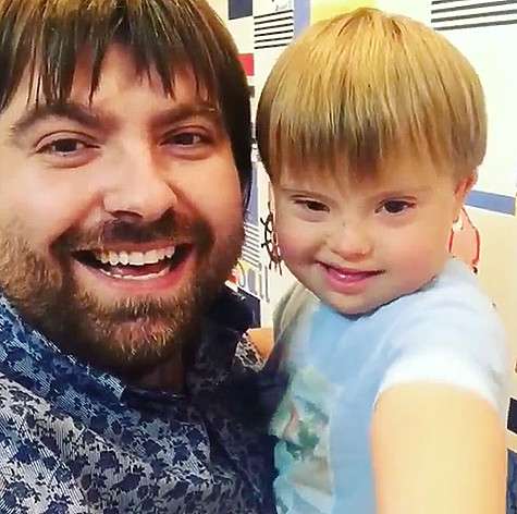Александр Семин со своим обожаемым сыном Семочкой. Фото: Instagram.com/semensemin.