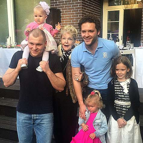 Tatamamik: «Вечеринка в разгаре!!!» Фото: Instagram.com. Tatamamik: «Вечеринка в разгаре!!!» Фото: Instagram.com.