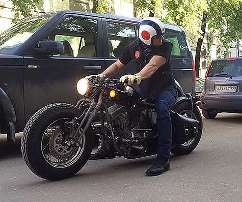 Владимир Яглыч приобрел мотоцикл Samurai chopper. Фото: личный архив.