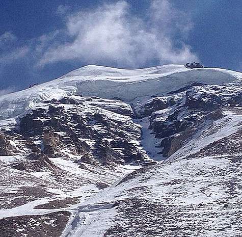 Pelshtv: “Лавиноопасный участок над нами. Никогда так быстро по горам не бегал!” Фото: Instagram.com/Pelshtv. Pelshtv: “Лавиноопасный участок над нами. Никогда так быстро по горам не бегал!” Фото: Instagram.com/Pelshtv.