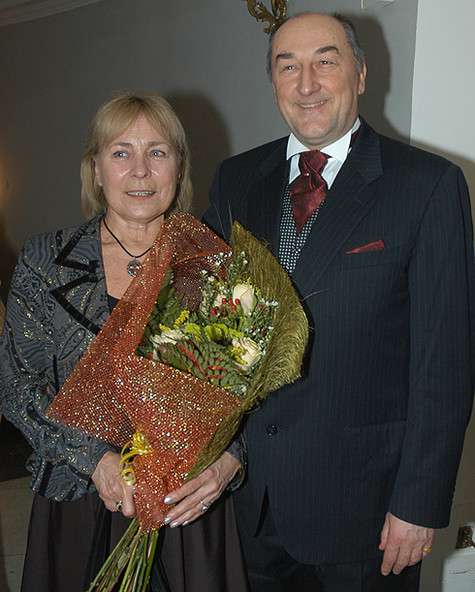 С супругой Викторией, в прошлом — профессиональной спортсменкой и тренером. Фото: Сергей Иванов.