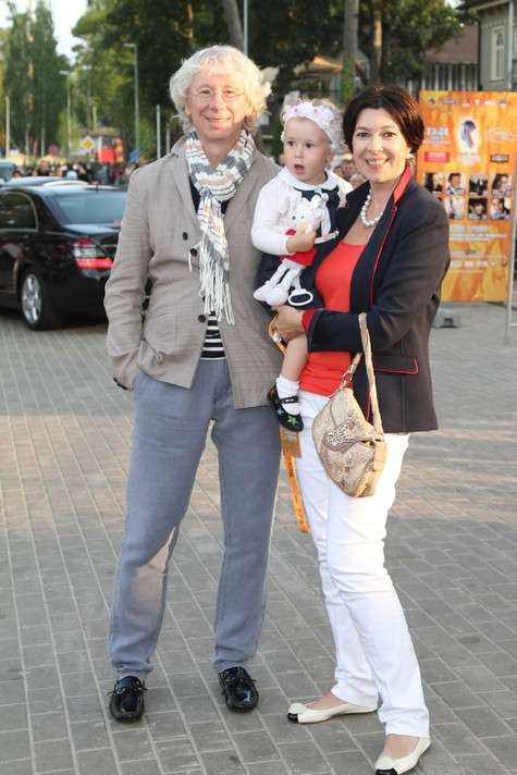 Аркадий Укупник с семьей. Фото: Лилия Шарловская