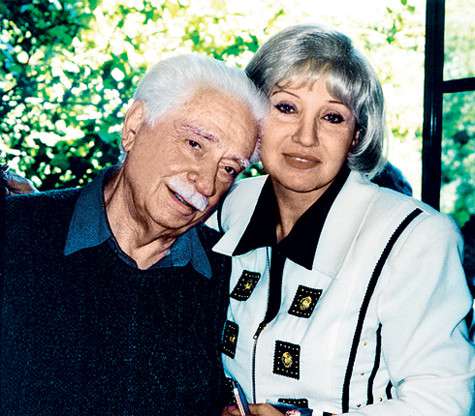 С Олегом Лундстремом за год до его смерти. Лос-Анджелес, 2004 год. Фото: личный архив Аиды Ведищевой.