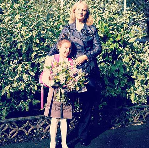 Дочь Анастасии Волочковой Ариадна с бабушкой. Фото: Instagram.com.