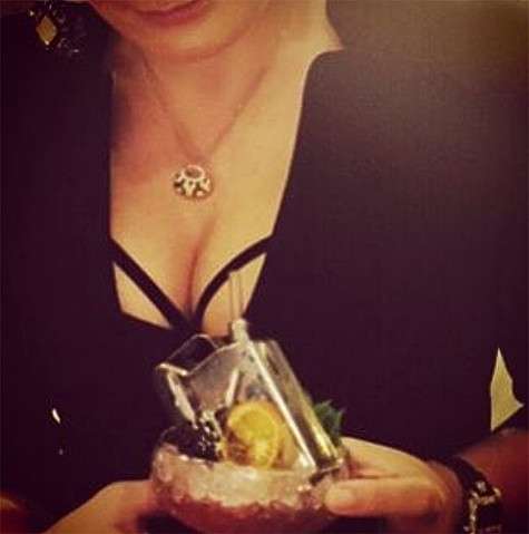 Елена Ваенга опубликовала откровенный снимок. Фото: Instagram.com/Vaengaofficial. Елена Ваенга опубликовала откровенный снимок. Фото: Instagram.com/Vaengaofficial.