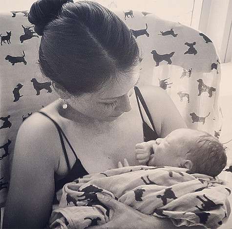 Люси Лиу стала мамой сына Роквелла. Мальчика выносила суррогатная мать. Фото: Instagram.com/lucyliu.