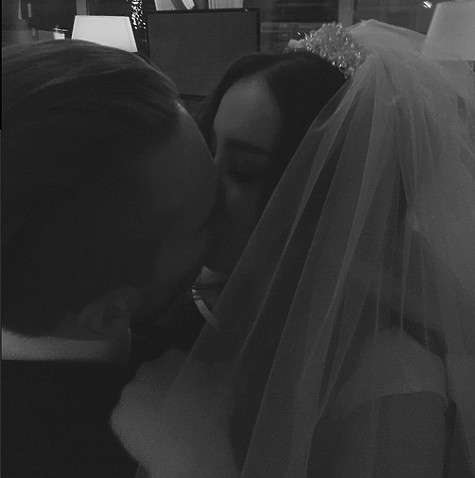 Вика и Дима наслаждались свадебным вечером по полной программе. Фото: социальные сети