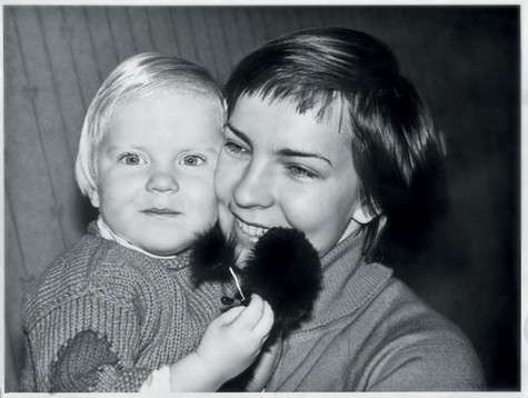 Даша с мамой. Родители девочки развелись, когда она училась в четвертом классе. Фото: личный архив Дарьи Михалковой.