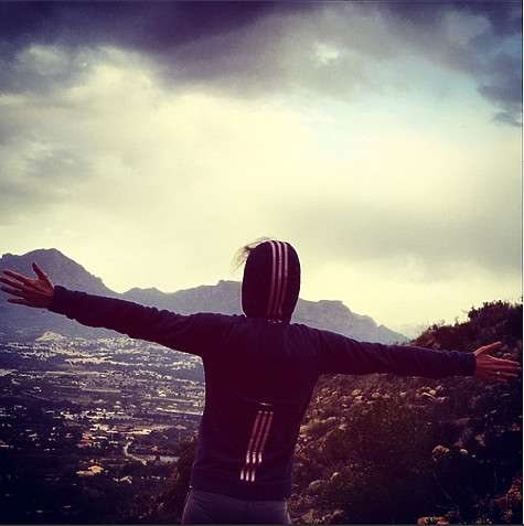 Скандинавской ходьбой телеведущая занималась в природном парке De La Serra Gelada – самым уникальном в Валенсии. xenia_sobchak: «Доброе утро! Хотя и начинается с nordic walking-самой эффективной ,на мой взгляд, кардионагрузки-палки в руки и вперед, в горы Скандинавской ходьбой телеведущая занималась в природном парке De La Serra Gelada – самым уникальном в Валенсии. xenia_sobchak: «Доброе утро! Хотя и начинается с nordic walking-самой эффективной ,на мой взгляд, кардионагрузки-палки в руки и вперед, в горы