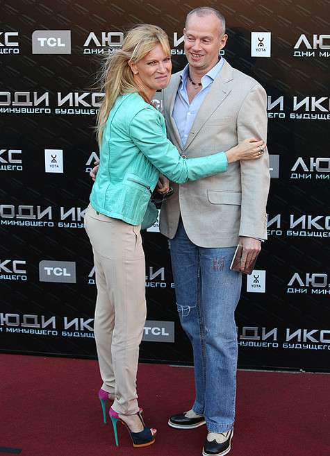 Олеся Судзиловская с супругом. Фото: Геннадий Авраменко.
