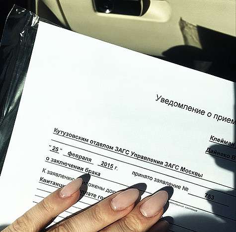 Роман между Викторией Дайнеко и Дмитрием Клейманом развивался очень стремительно и логично завершился подачей заявления в ЗАГС. Фото: Instagram.com/victoriadaineko.