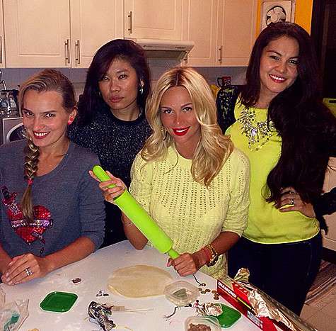 Виктория Лопырева отметила Старый Новый год со своей семьей. Фото: Instagram.com.