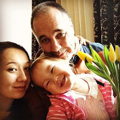 Дмитрий Соколов с семьей. Фото: Instagram.com/ksyusha_lee.