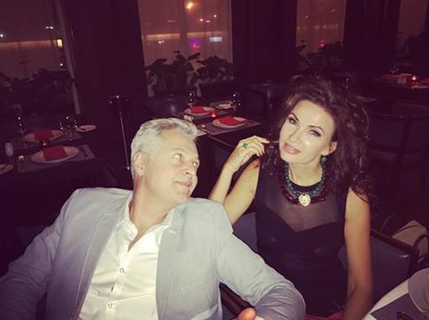 Эвелина Бледанс стала общаться с бывшим мужем