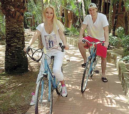 Лера Кудрявцева и Игорь Макаров