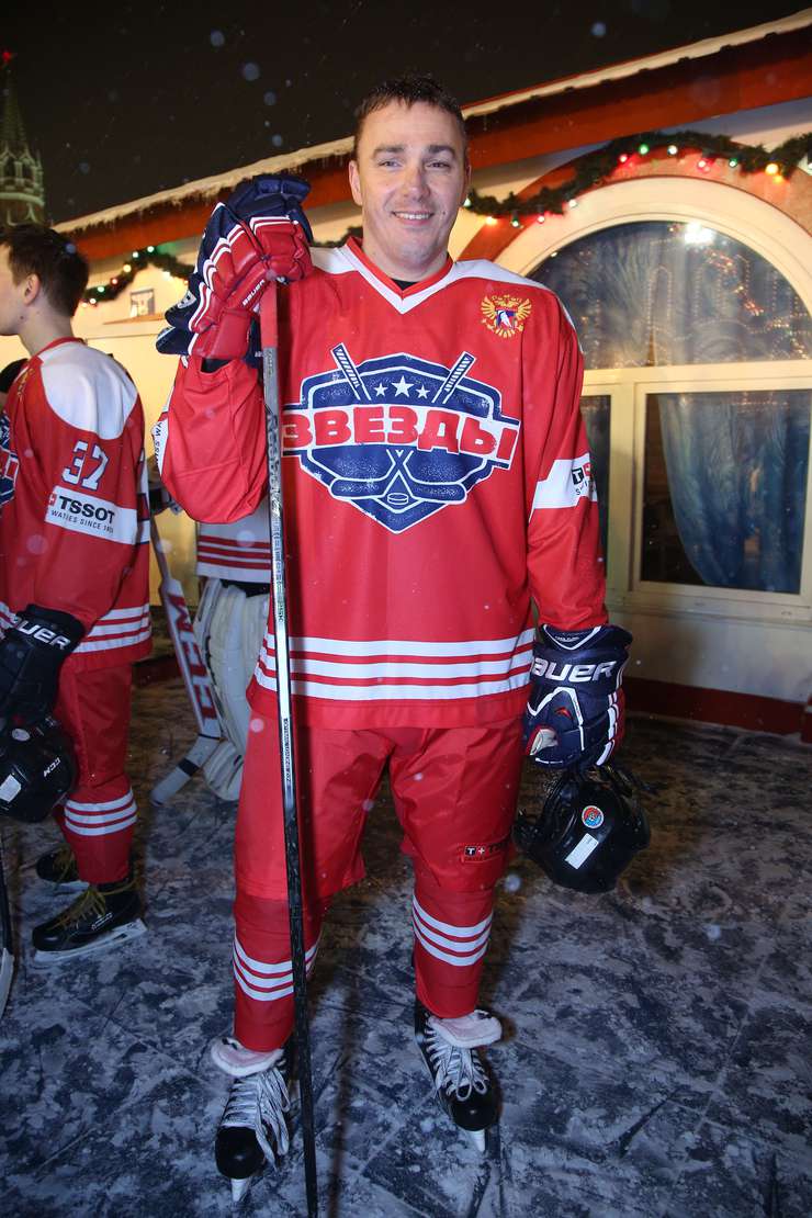 Певец Кирилл Андреев