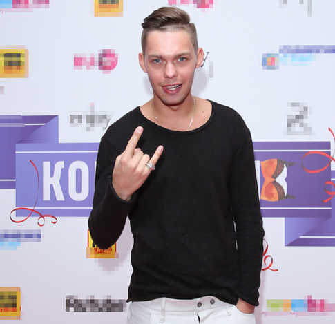 Аристарх Венес: «Девушки дневали и ночевали у меня под окнами»