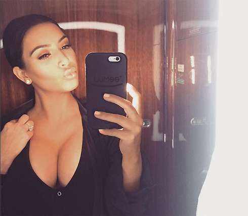 Ким Кардашьян не мыслит жизни без соцсетей