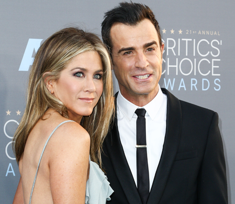 Дженнифер Энистон собирается носить бикини даже после 80-летия