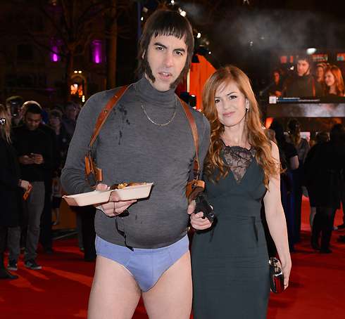 Саша Барон Коэн и Айла Фишер