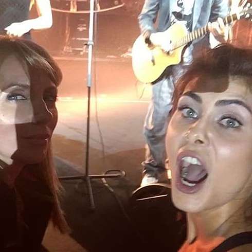 Бондарчук с подругами отрывается на вечеринках