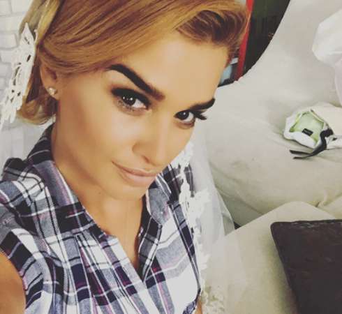 Borodylia: «Невеста, так и пойду, главное Фата и клечатая рубаха»