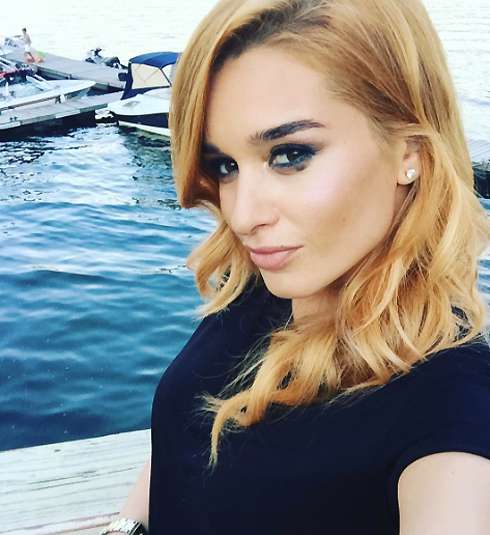 Телеведущая очень благодарна своим поклонникам за поддержку