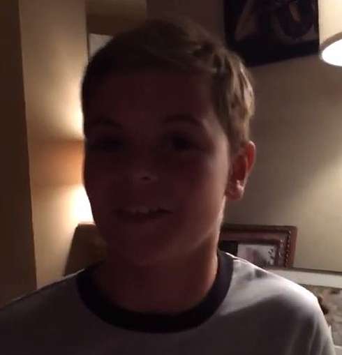 Шон с братом задумал коварный план напугать мать