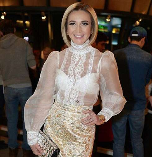 Ольга Бузова на премьере сериала