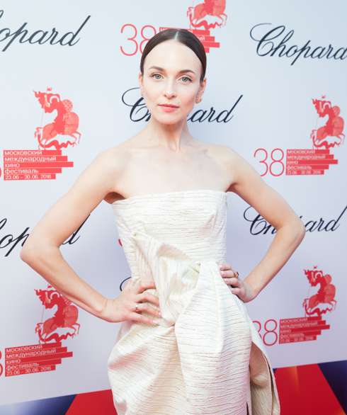 Анна Снаткина